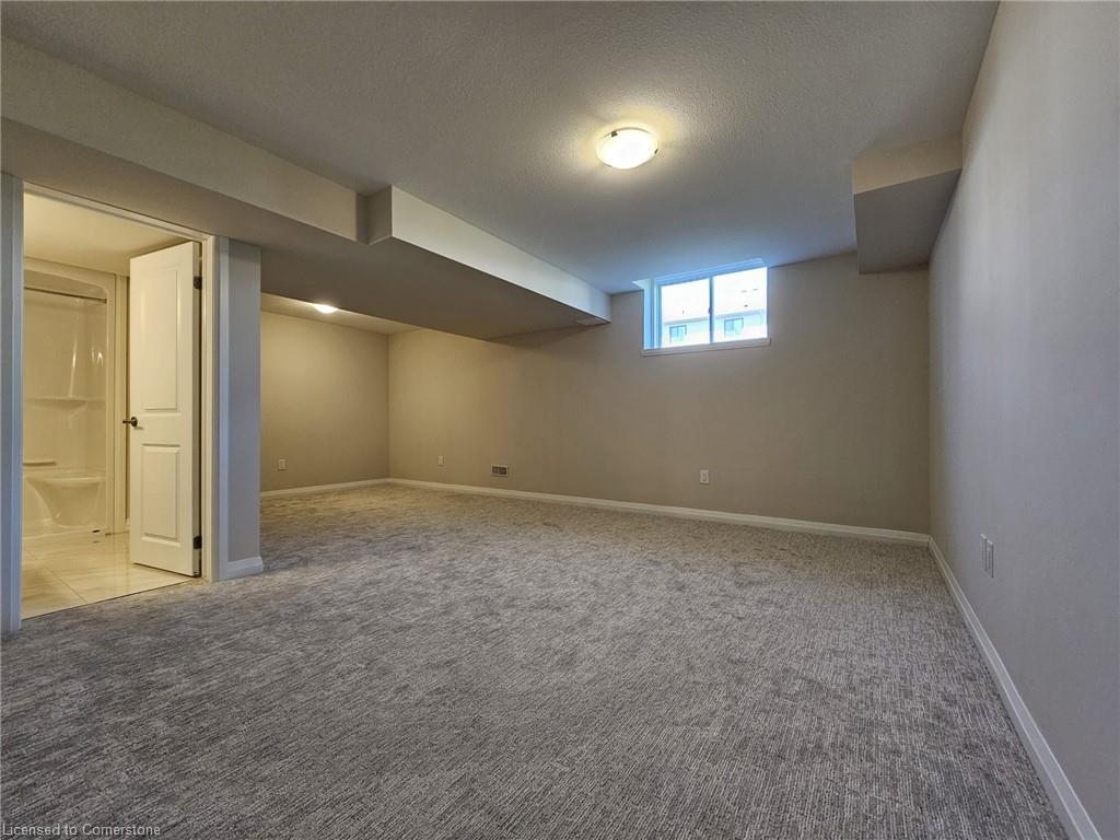 111 Alicia Crescent Property Photo 16