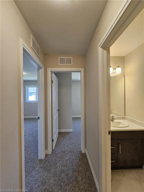 111 Alicia Crescent Property Photo 25