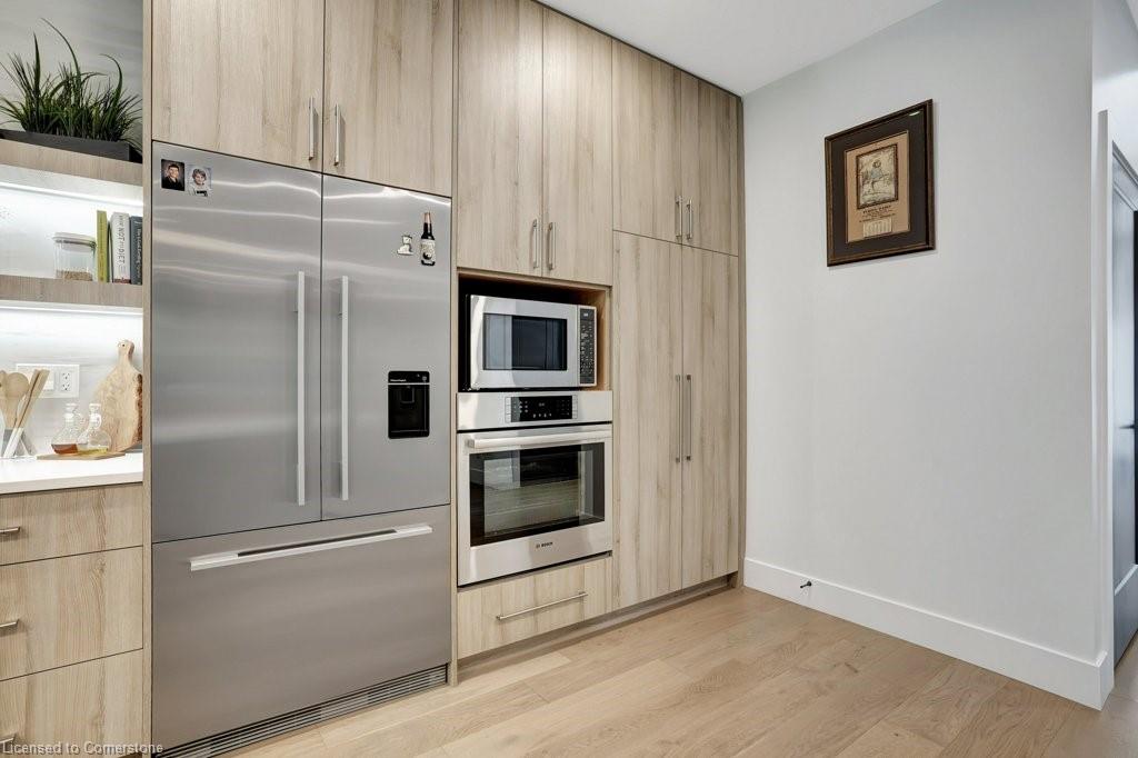 2208 Red Thorne Avenue Property Photo 14