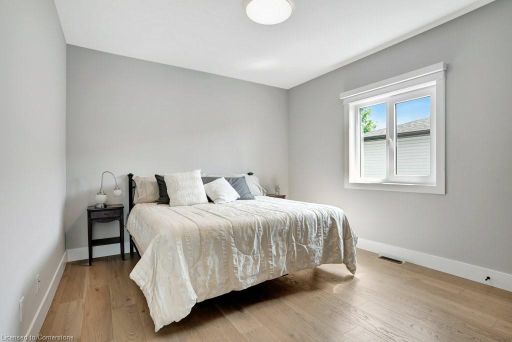 2208 Red Thorne Avenue Property Photo 24