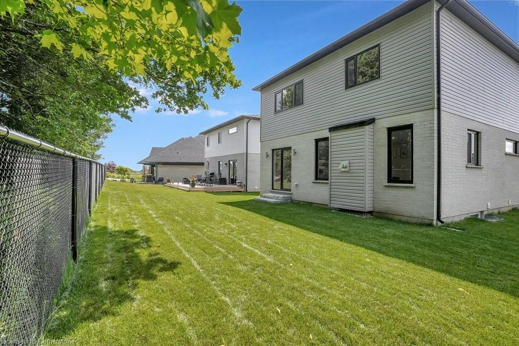 2208 Red Thorne Avenue Property Photo 38