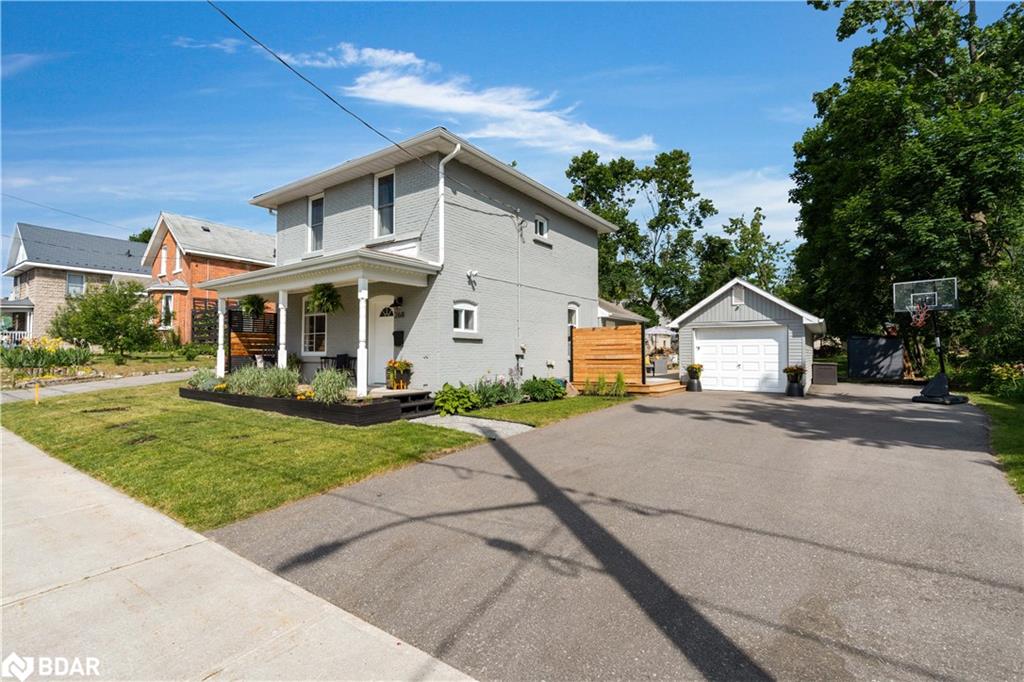 268 John Street Property Photo 5