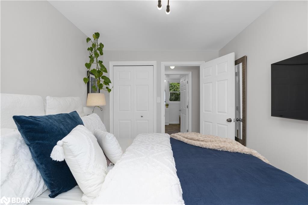 268 John Street Property Photo 16