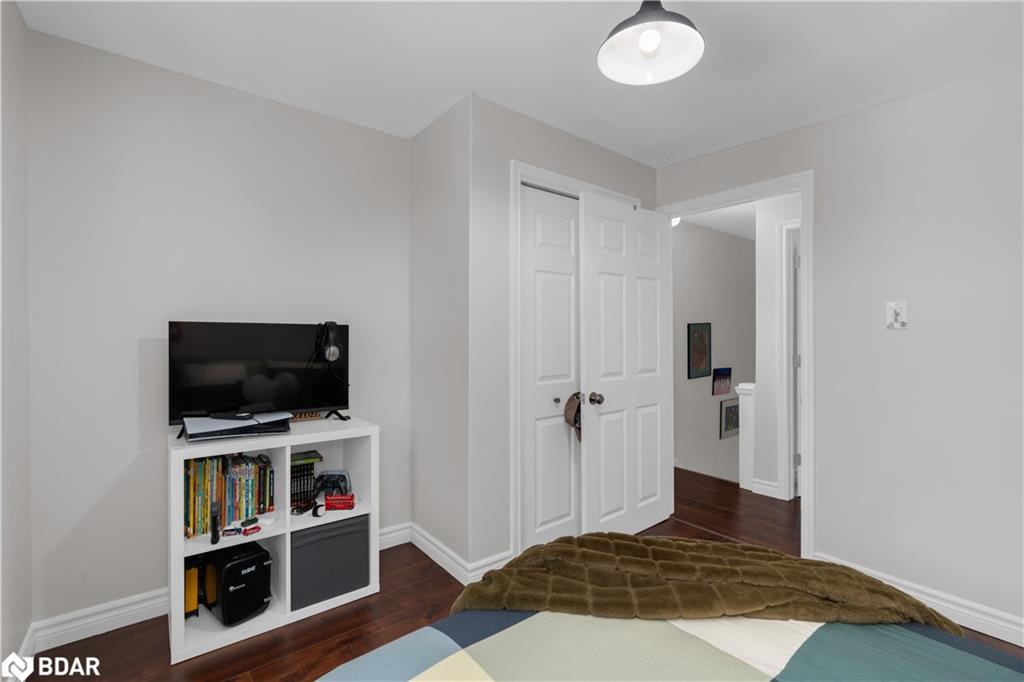 268 John Street Property Photo 19