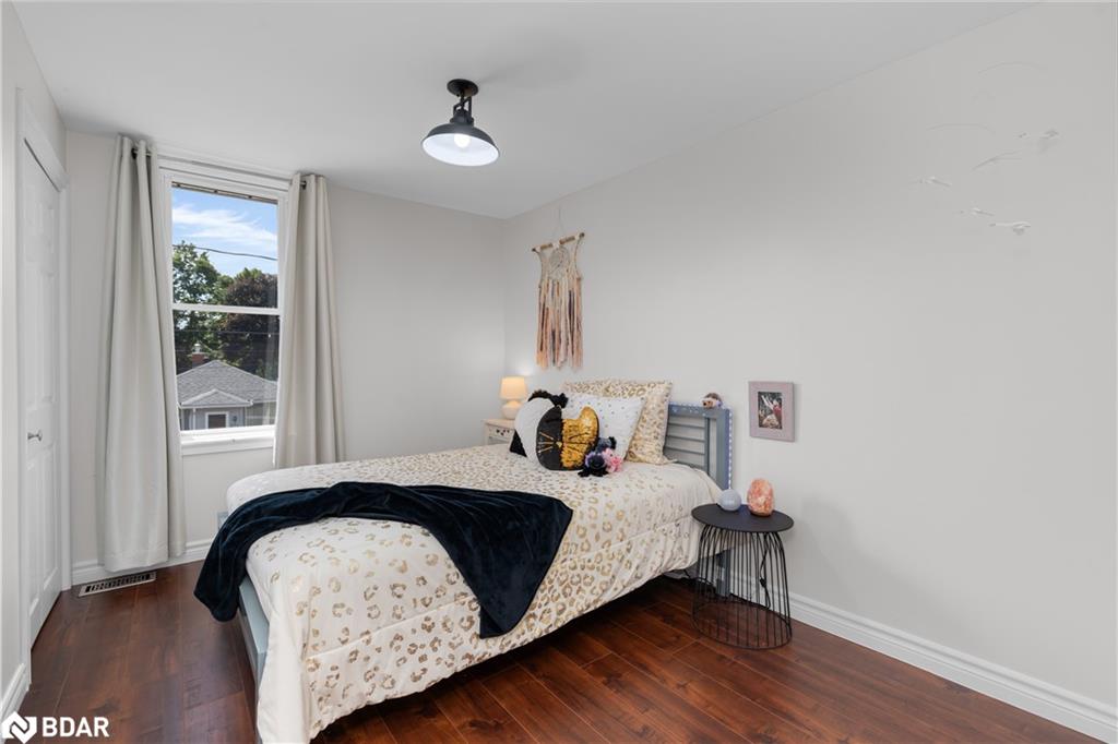 268 John Street Property Photo 20