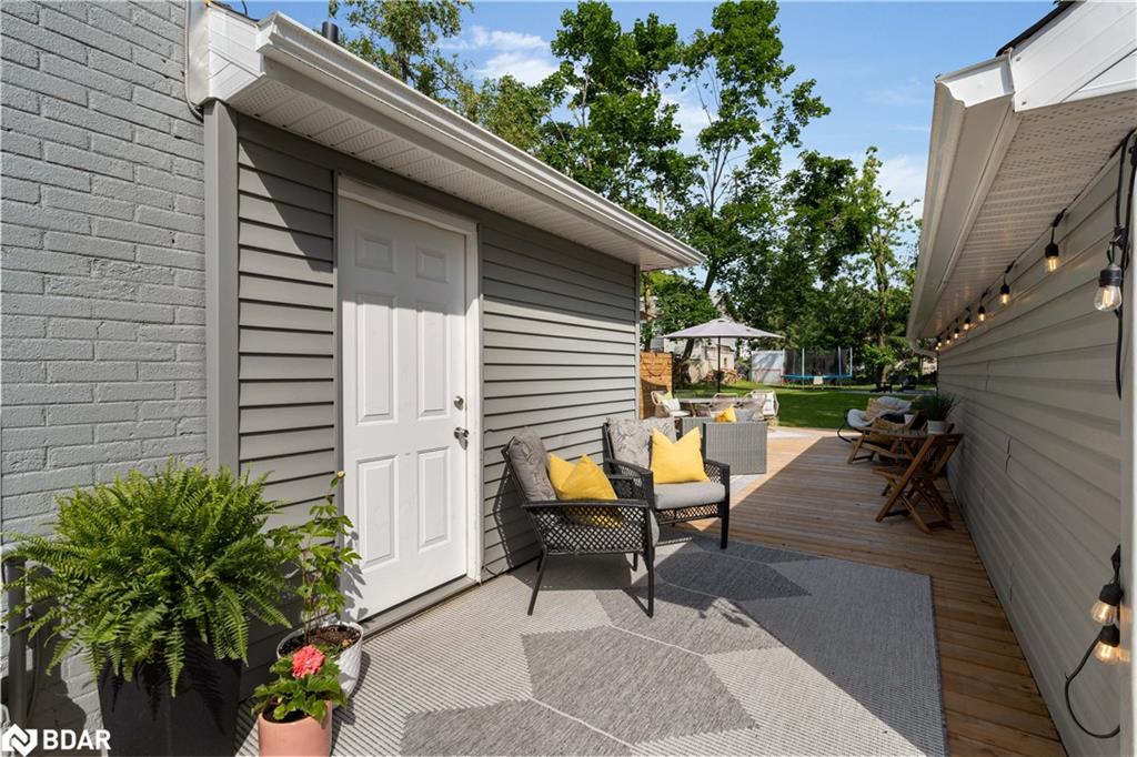 268 John Street Property Photo 26