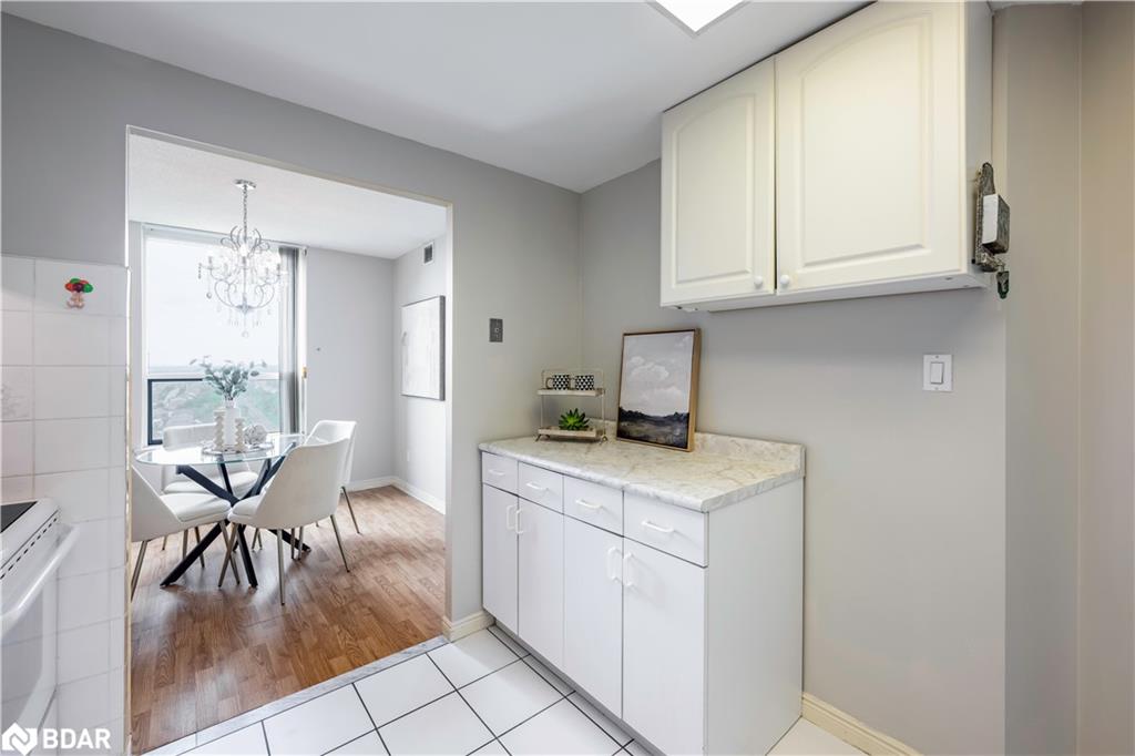 2211-135 Hillcrest Avenue Property Photo 28