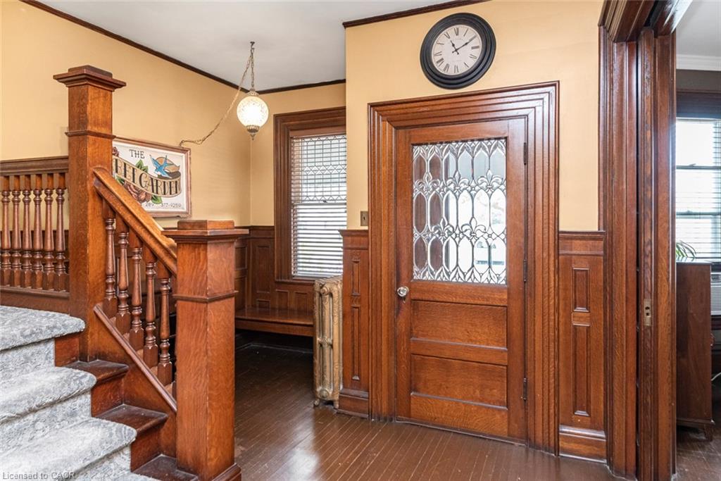 225 Broad Street E Property Photo 24