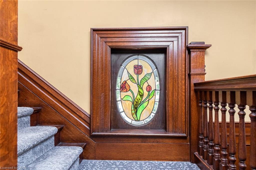 225 Broad Street E Property Photo 25