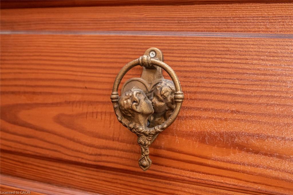 225 Broad Street E Property Photo 29