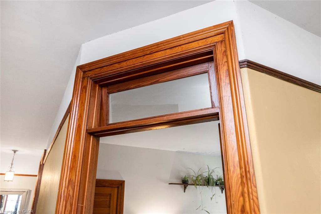 225 Broad Street E Property Photo 43