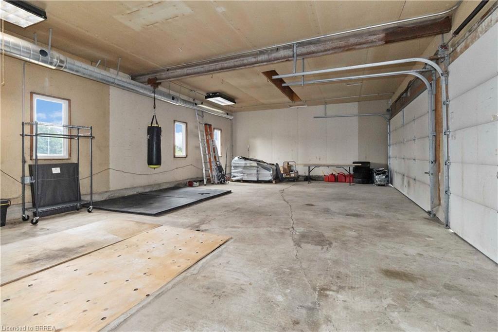 221 Old Onondaga Road E Property Photo 48
