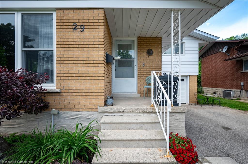 29 Ruskview Road Property Photo 5