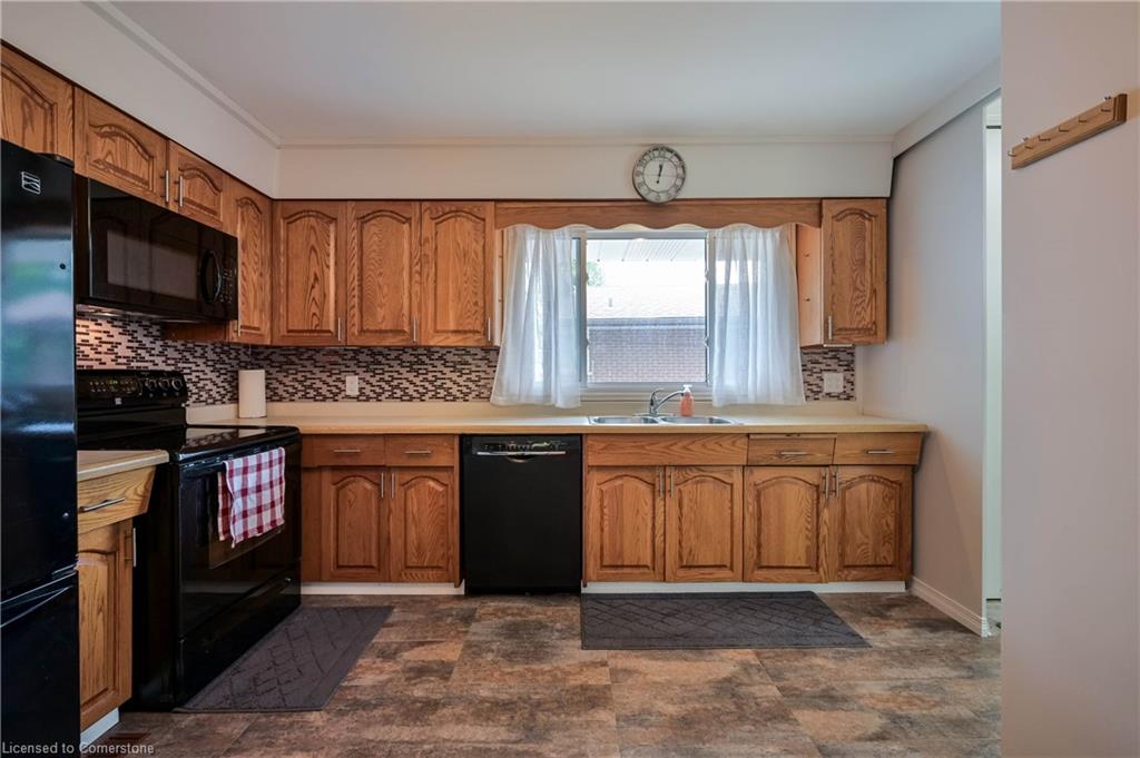 29 Ruskview Road Property Photo 7