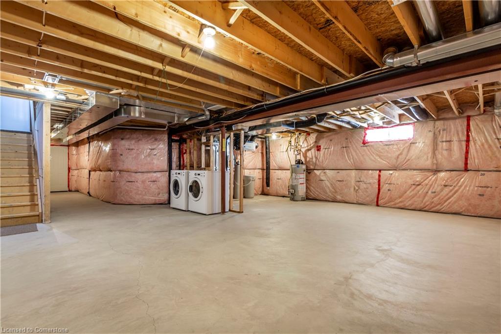 508 Netherwood Crescent Property Photo 31