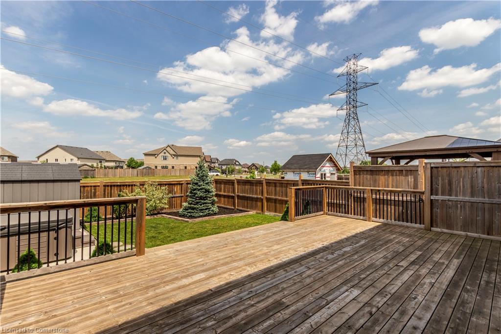 508 Netherwood Crescent Property Photo 35