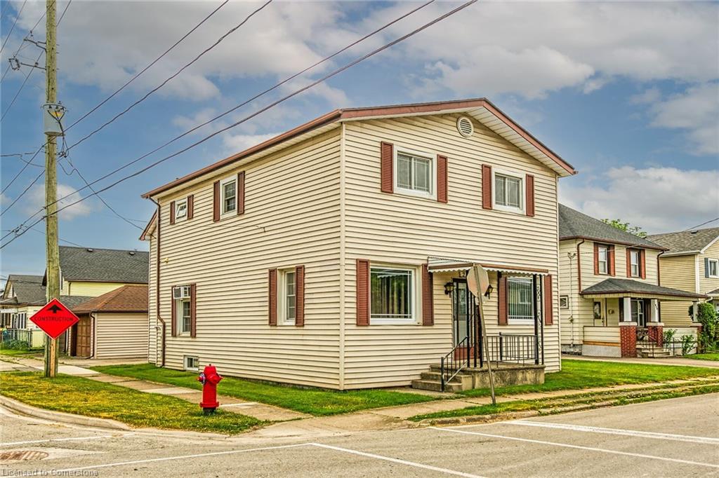 223 Mitchell Street Property Photo 1