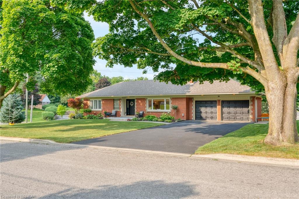 26 Simcoe Boulevard Property Photo 1