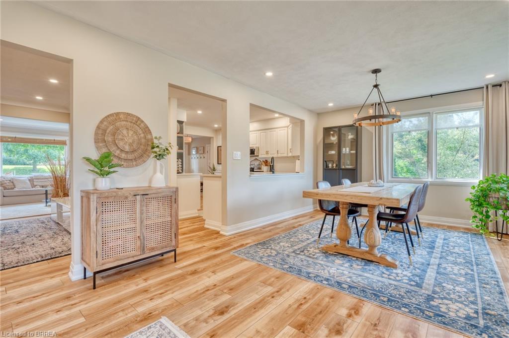 26 Simcoe Boulevard Property Photo 17