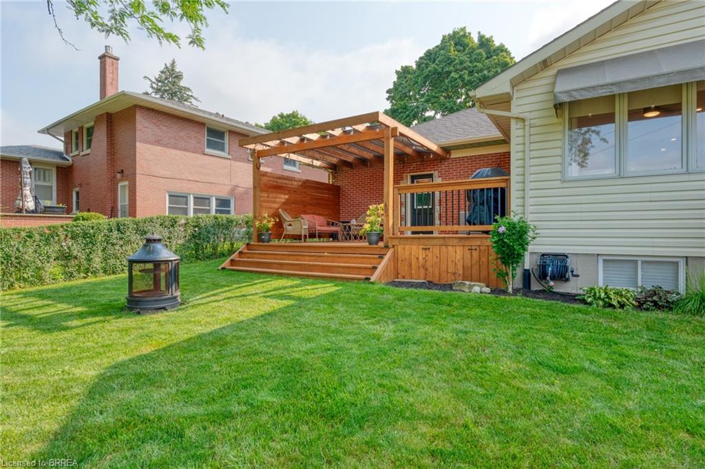 26 Simcoe Boulevard Property Photo 39