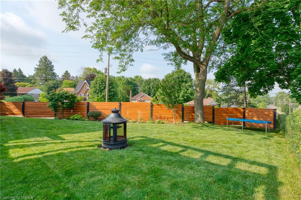 26 Simcoe Boulevard Property Photo 41