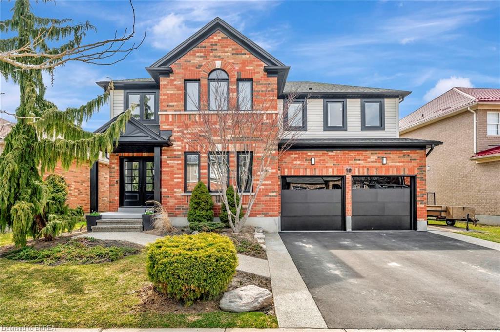 10 Hoodless Court Property Photo 1