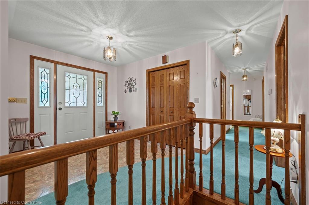 100 Baird Street S Property Photo 7