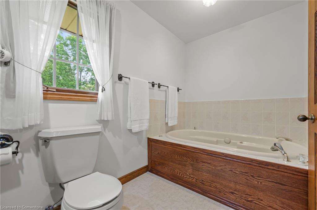 100 Baird Street S Property Photo 19
