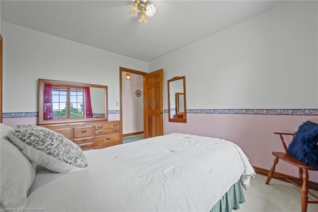 100 Baird Street S Property Photo 20