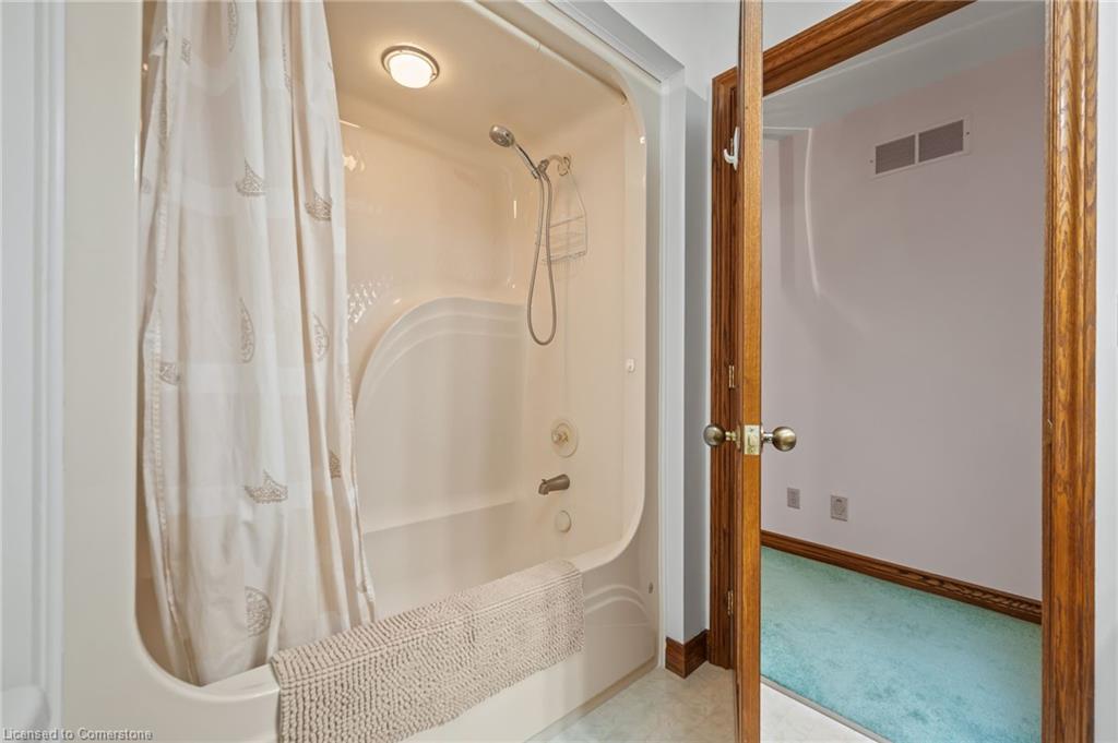 100 Baird Street S Property Photo 25