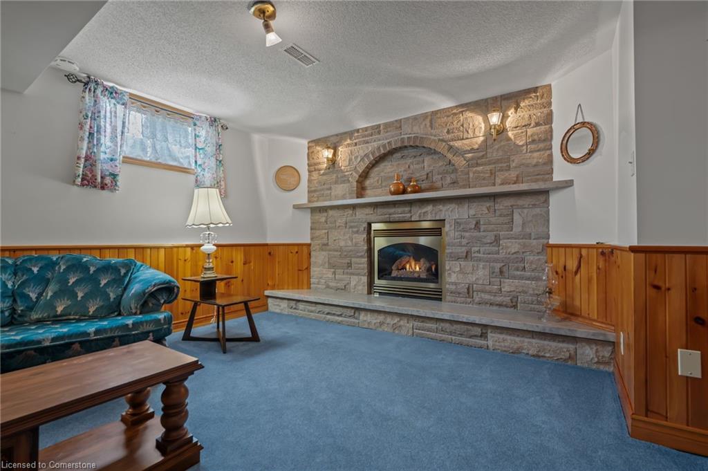 100 Baird Street S Property Photo 30