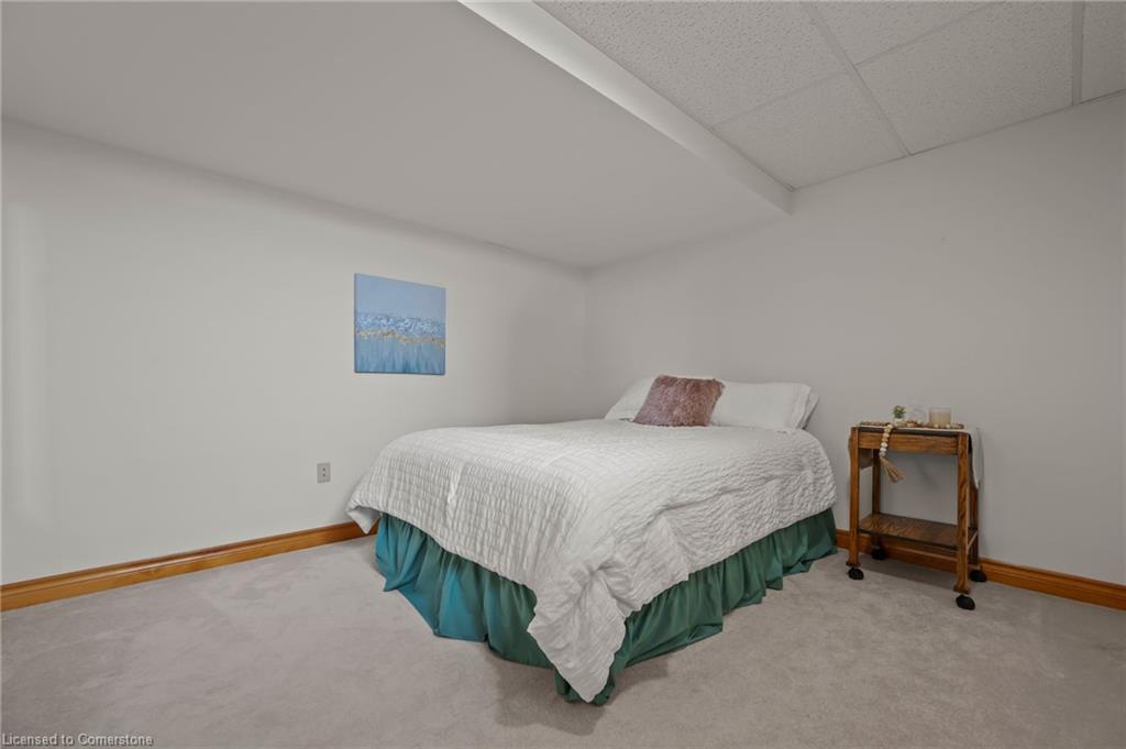 100 Baird Street S Property Photo 33