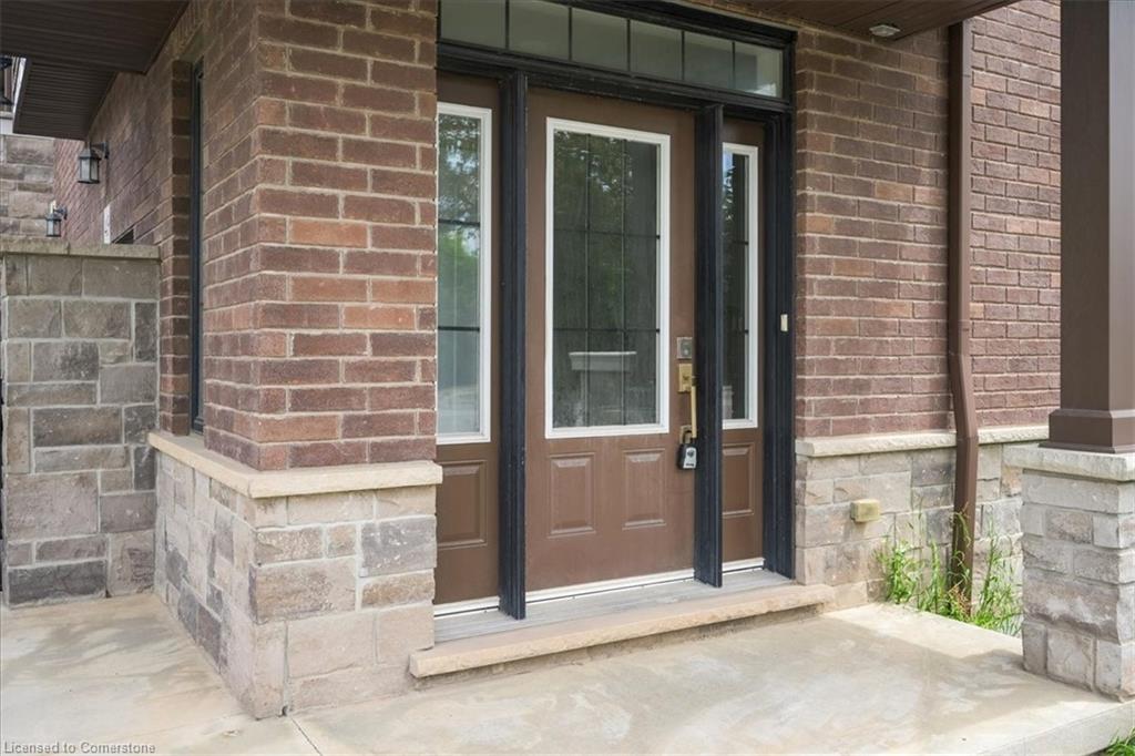 49-445 Ontario Street S Property Photo 3