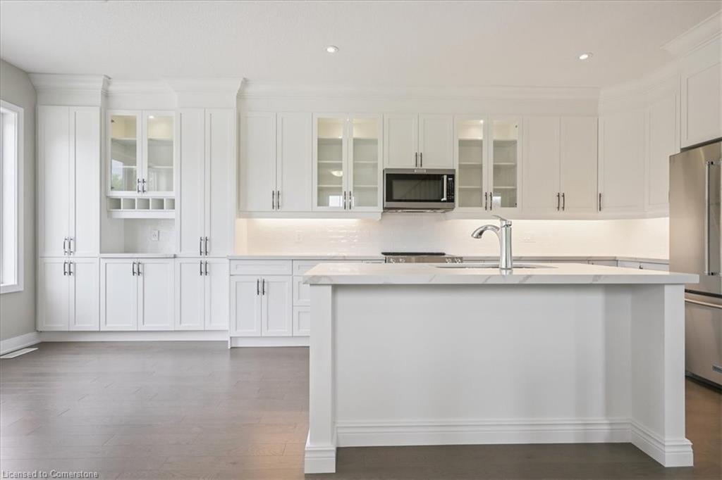 49-445 Ontario Street S Property Photo 21