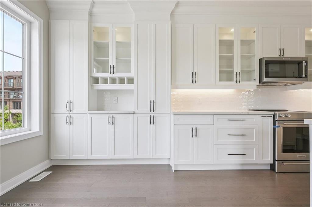 49-445 Ontario Street S Property Photo 29