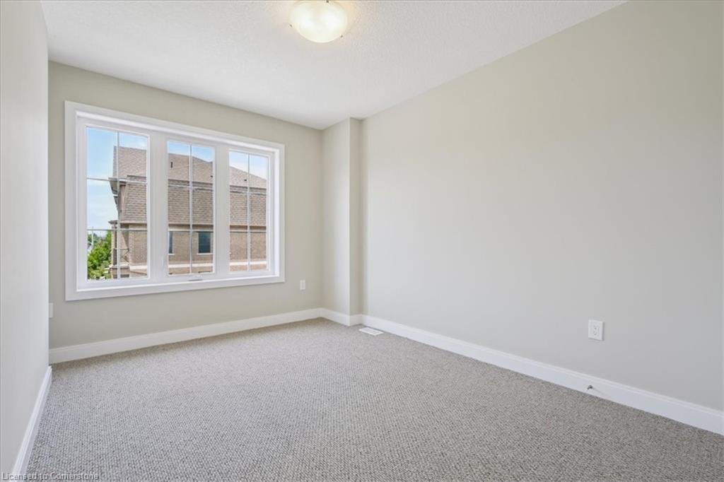 49-445 Ontario Street S Property Photo 36