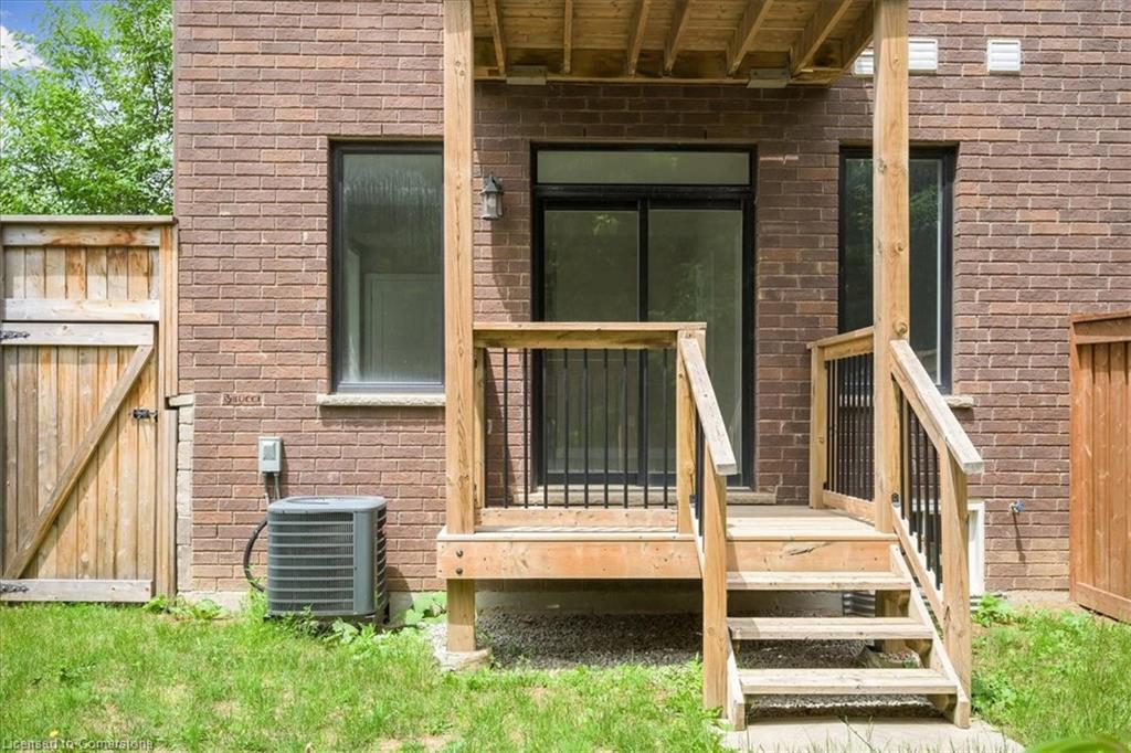 49-445 Ontario Street S Property Photo 38