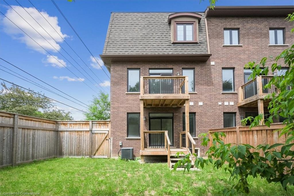 49-445 Ontario Street S Property Photo 42