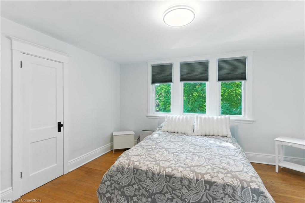 181 London Street S Property Photo 18