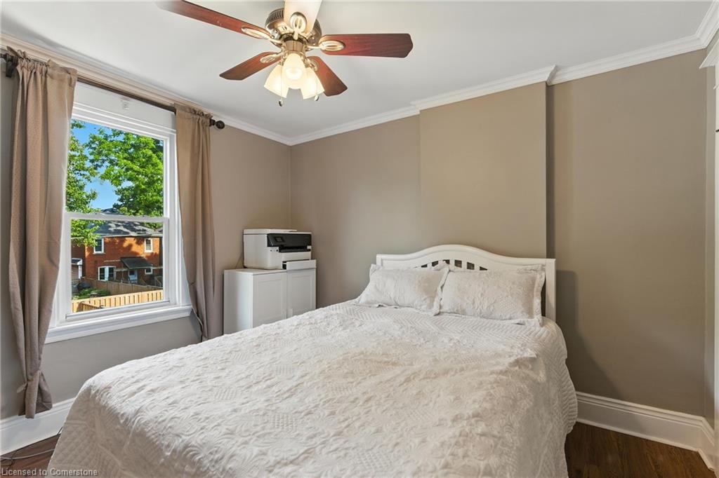 181 London Street S Property Photo 23