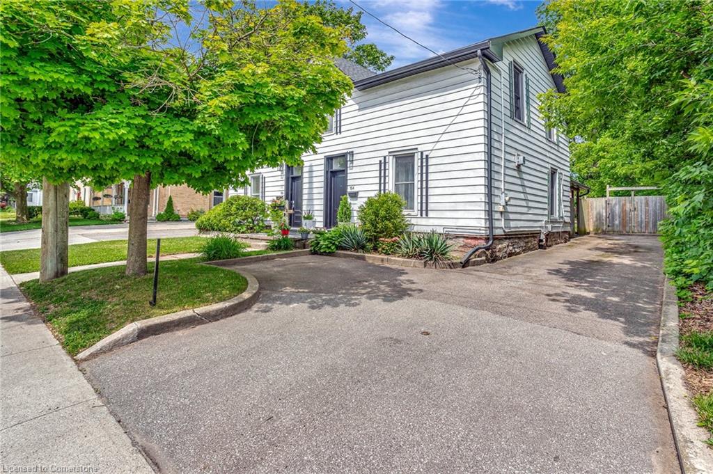 154 St Andrews Street Property Photo 1