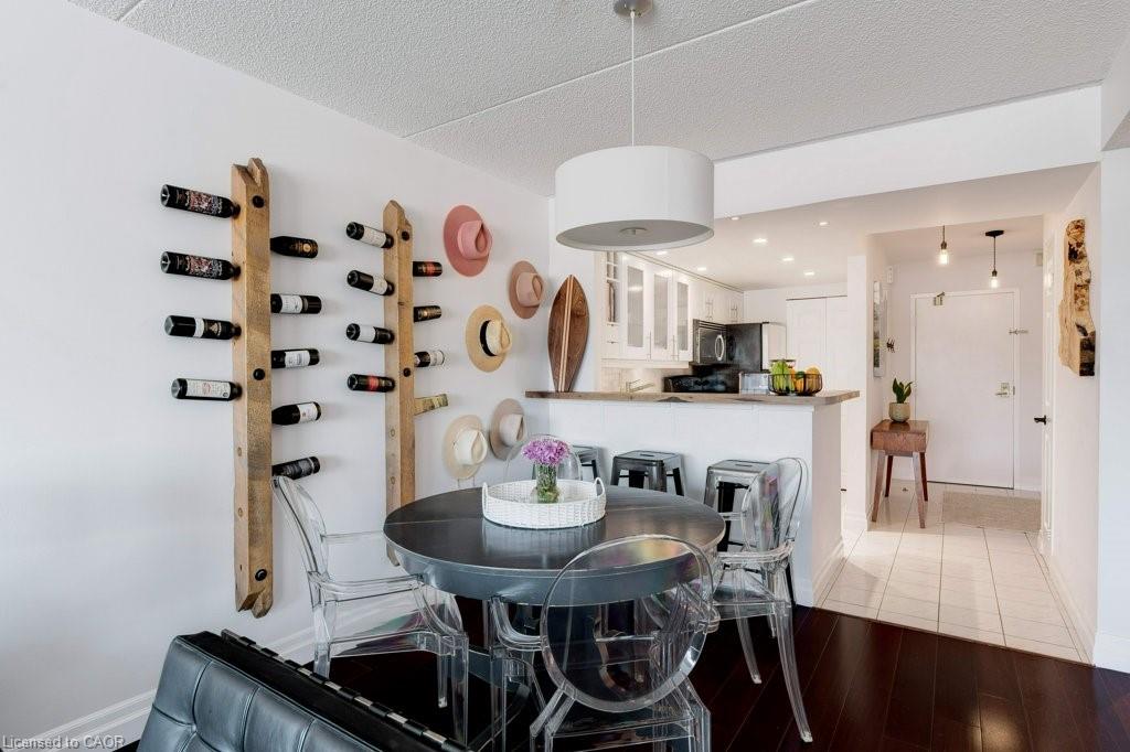 214-100 Bronte Road Property Photo 11