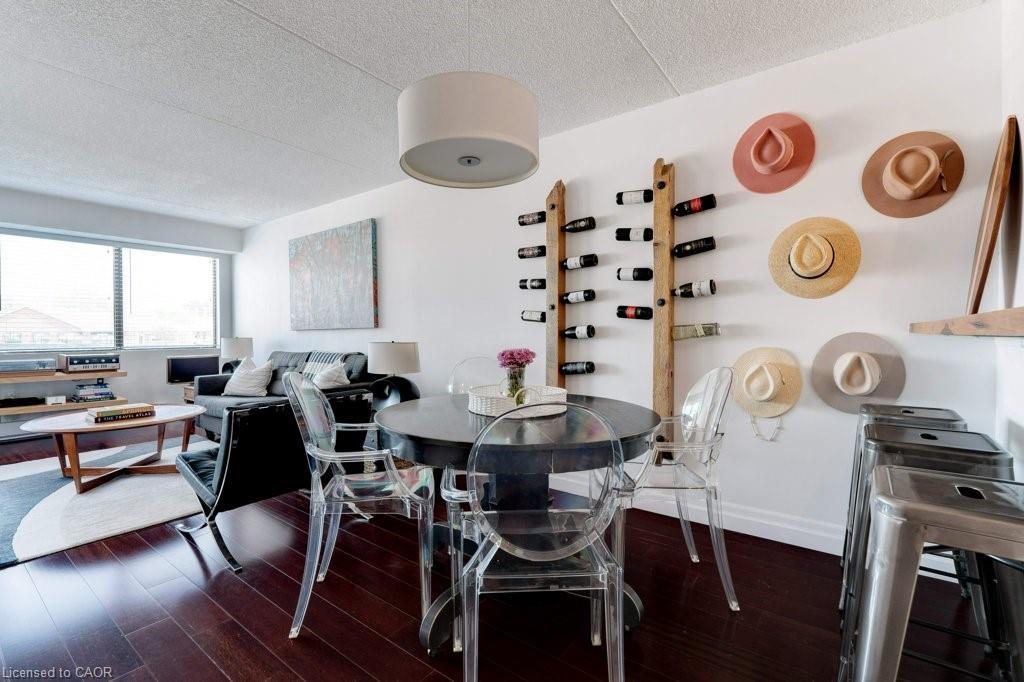 214-100 Bronte Road Property Photo 12