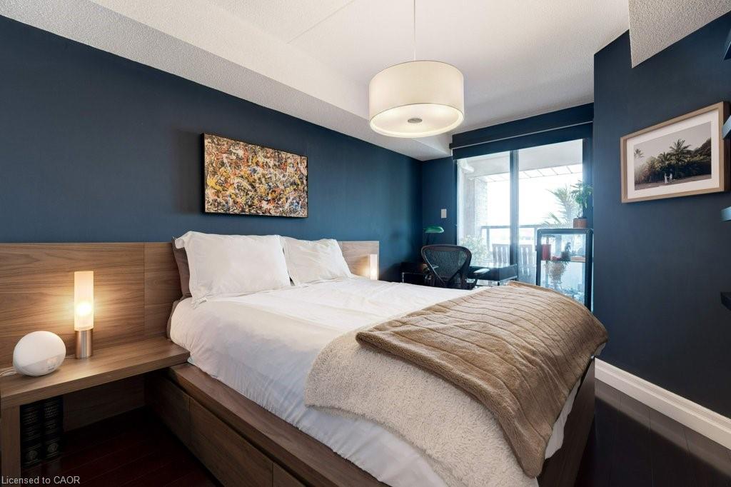 214-100 Bronte Road Property Photo 18