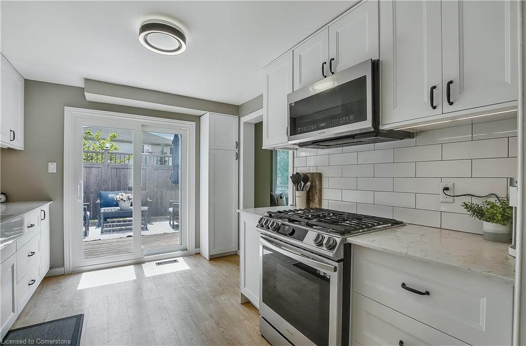 519b Rosemeadow Crescent Property Photo 7