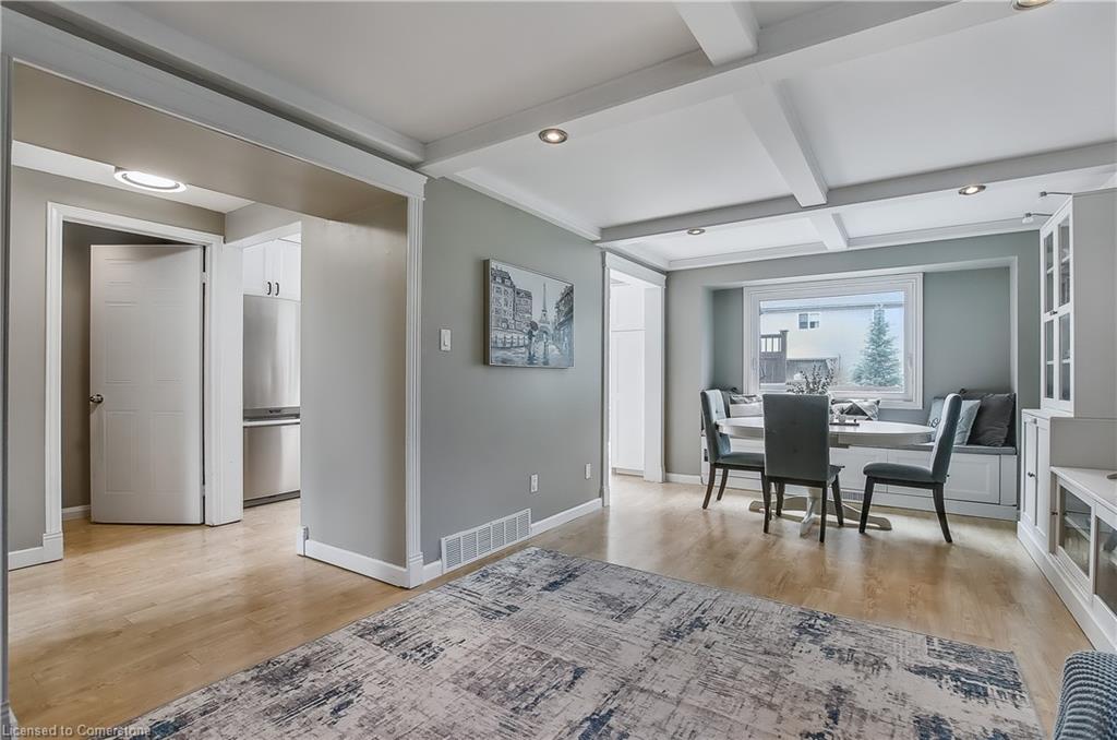 519b Rosemeadow Crescent Property Photo 14