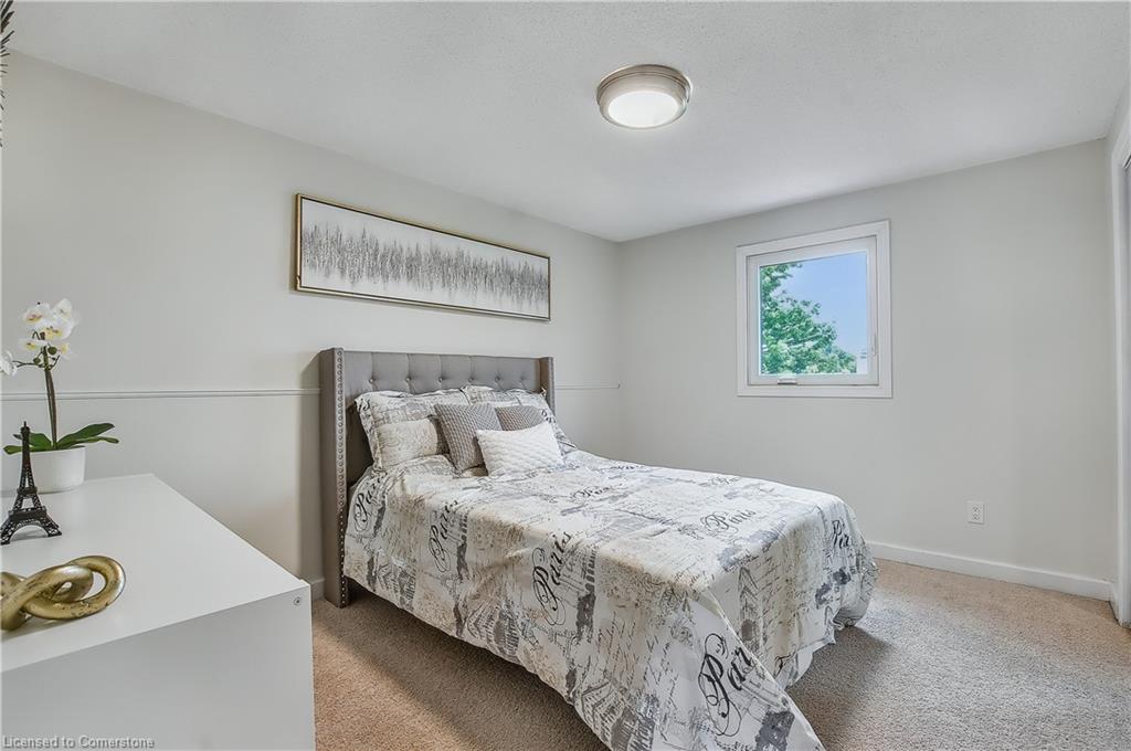 519b Rosemeadow Crescent Property Photo 21