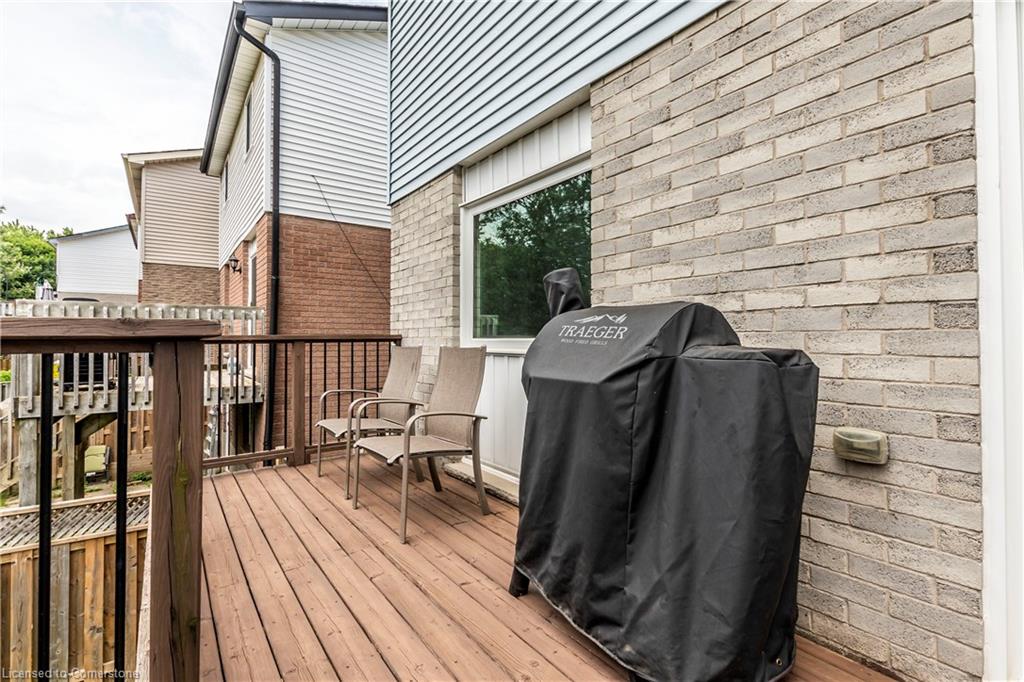 519b Rosemeadow Crescent Property Photo 32