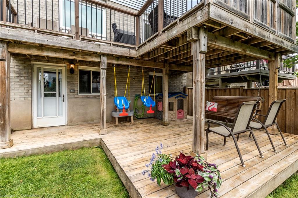 519b Rosemeadow Crescent Property Photo 36