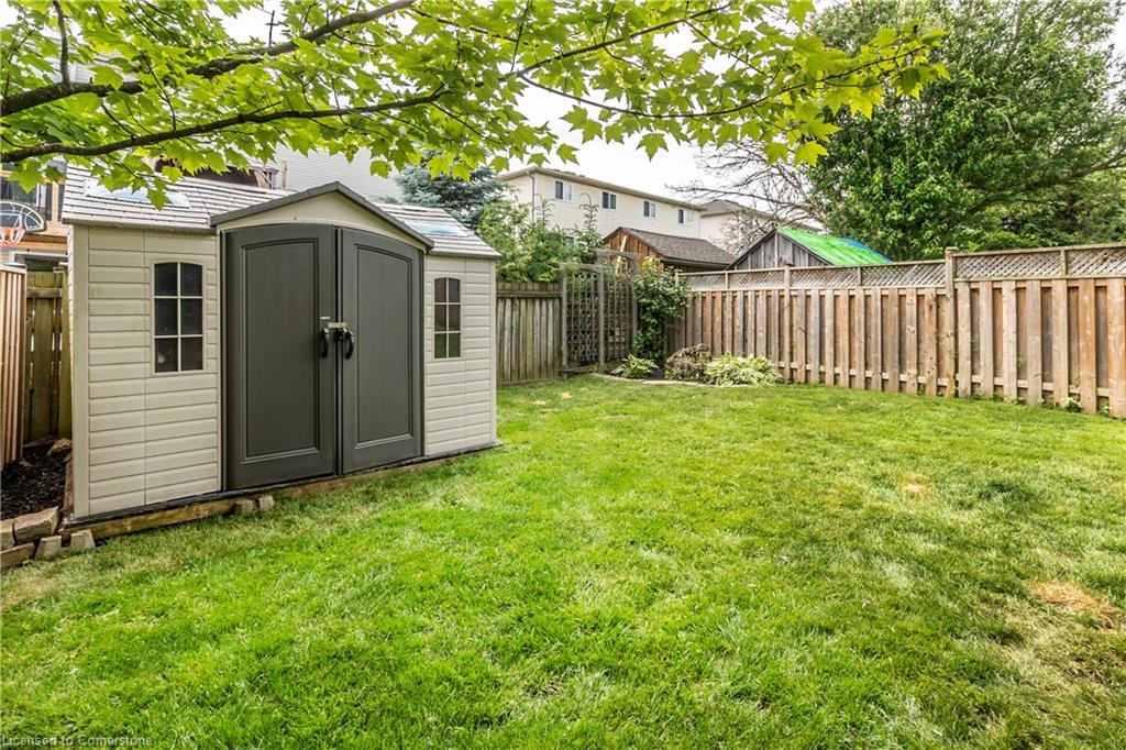 519b Rosemeadow Crescent Property Photo 39